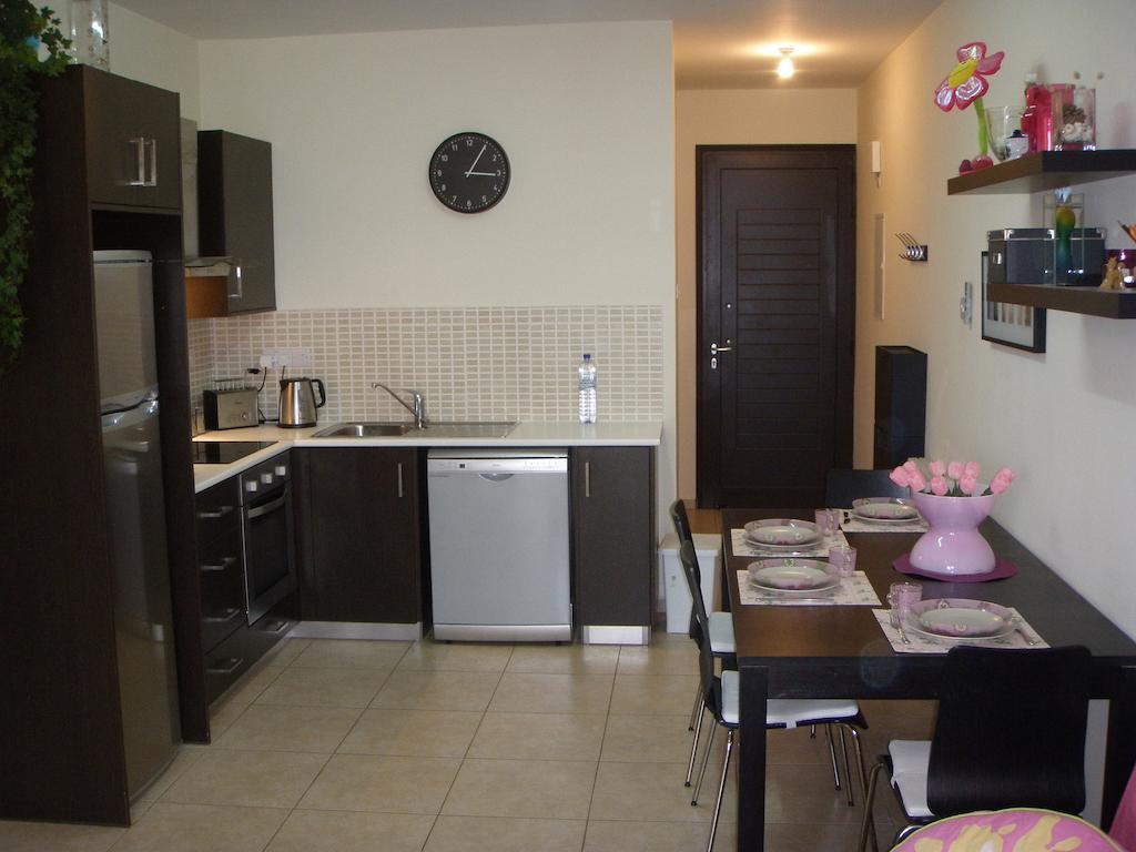 Mythical Sands Resort Ilona Apartment For Families Protaras Room photo